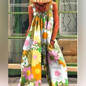 adorable sleeveless floral jumpsuit